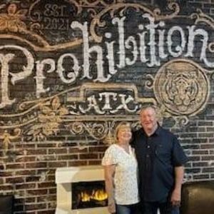 Meet your Posher, Dana